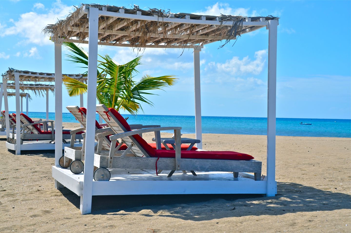 Chrishi Beach Club | Nevis | Four Seasons Resort Estates
