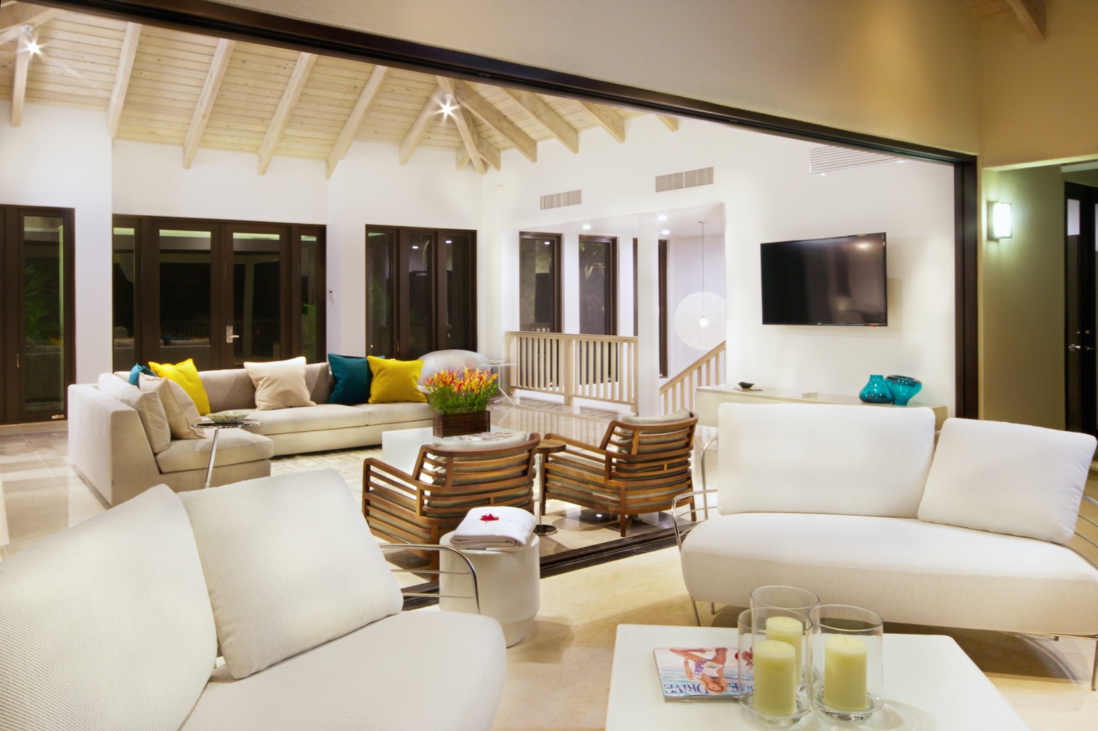 Four Seasons Residences | Porch to Living Room